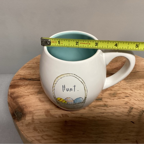 🟡 Vintage Rae Dunn “Hunt” - Beautiful Easter Mug / Cup for your Coffee or Tea - Picture 9 of 11